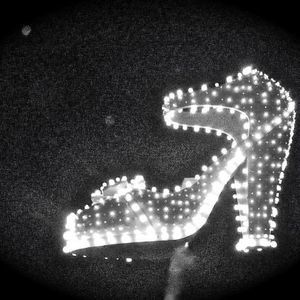 I love vintage leather.